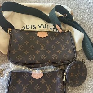 Louis Vuitton Monogram multi pochette accessories Bag Set - Barely used
